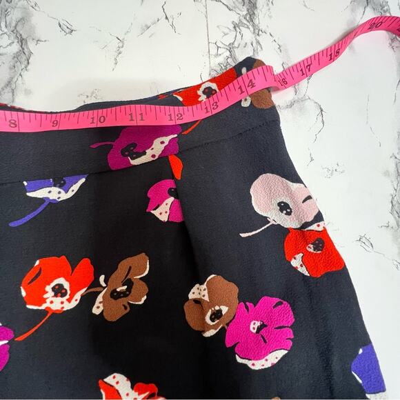 Kate Spade tap shorts with flounce hem floral day Disco print Sz 4 - Picture 4 of 6